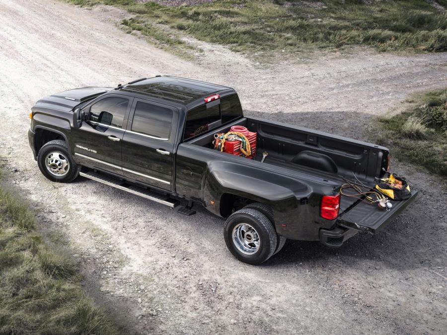  GMC Sierra Denali 3500 HD Crew Cab 2014 года  (фото 3 из 4)